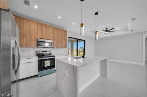 1701 NW 24th Pl, Cape Coral FL - photo 10 of 50