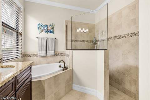 28554 Westmeath Ct, Bonita Springs FL - photo 22 of 35