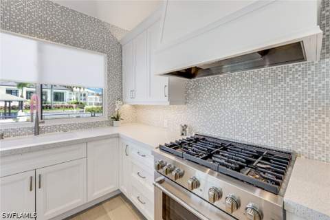151 Bayview Ave, Naples FL - photo 14 of 40