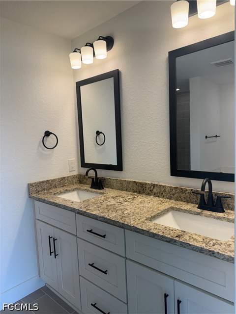 486 Willowbrook Dr, Lehigh Acres FL - photo 10 of 26