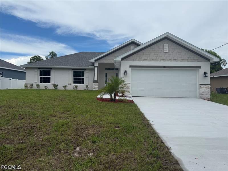 4 bedroom SingleFamilyResidence at 486 Willowbrook Dr, Greenbriar, Lehigh Acres — photo 3