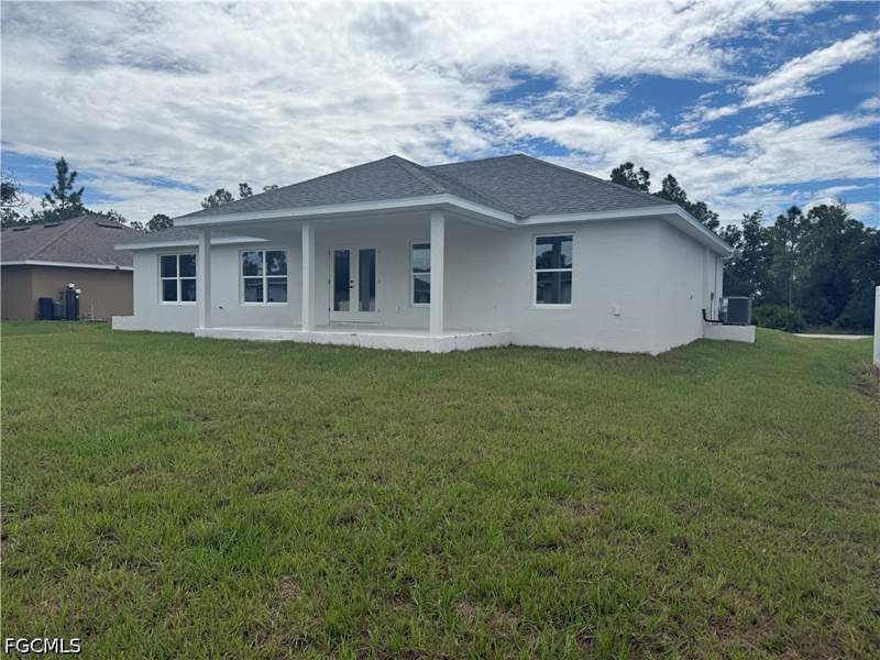 4 bedroom SingleFamilyResidence at 486 Willowbrook Dr, Greenbriar, Lehigh Acres — photo 4