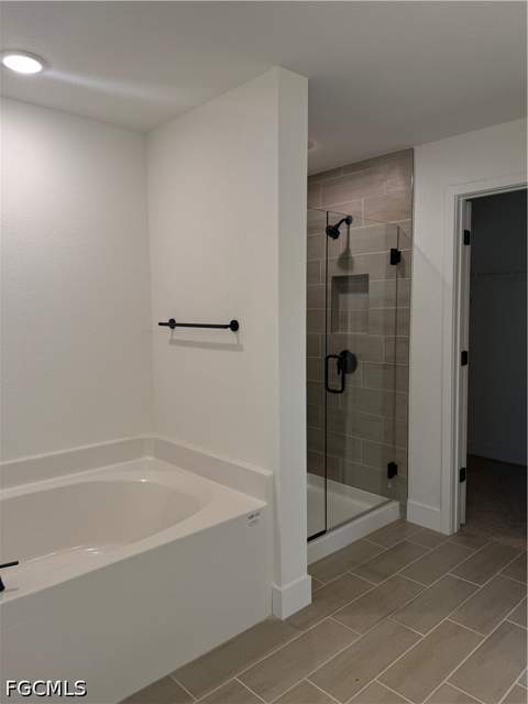 486 Willowbrook Dr, Lehigh Acres FL - photo 9 of 26