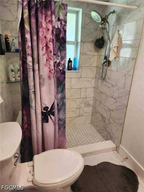 250 Alameda Ave, Fort Myers FL - photo 11 of 22