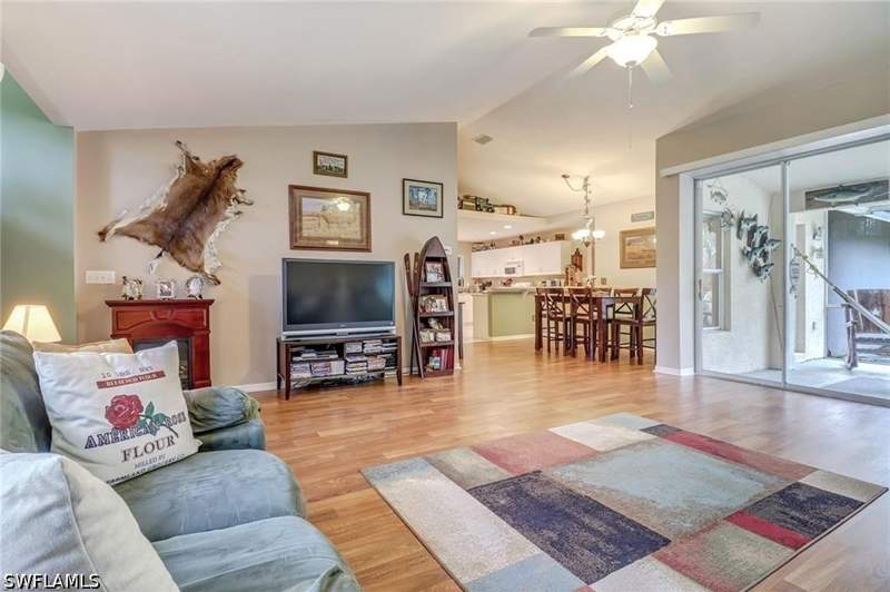 3 bedroom SingleFamilyResidence at 4070 10th Ave SE, Golden Gate Estates, Naples — photo 5