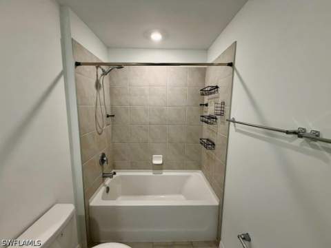 4104 NE 12th Ct, Cape Coral FL - photo 8 of 44