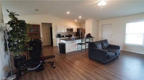 7012 Ramrod Cir, Labelle FL - photo 6 of 39