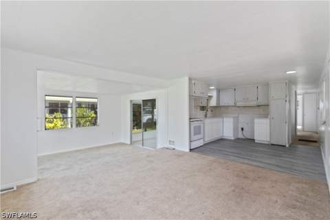 510 Menton Ln, Naples FL - photo 7 of 28
