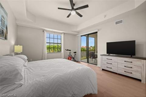 15121 Laguna Dr 102, Fort Myers FL - photo 16 of 47