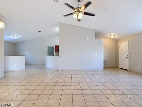 528 SE 27th St, Cape Coral FL - photo 10 of 50