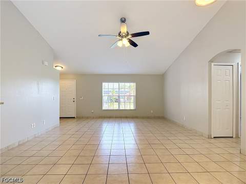 528 SE 27th St, Cape Coral FL - photo 12 of 50