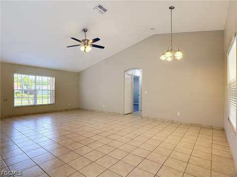 528 SE 27th St, Cape Coral FL - photo 17 of 50
