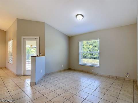 528 SE 27th St, Cape Coral FL - photo 19 of 50