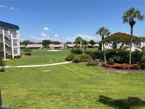 6220 Augusta Dr 203, Fort Myers FL - photo 13 of 34