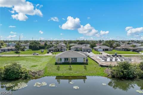 2622 NE 1st Pl, Cape Coral FL - photo 22 of 26