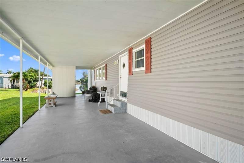 2 bedroom ManufacturedHome at 455 Cape Florida Way, Naples Mobile Estates, Naples — photo 3