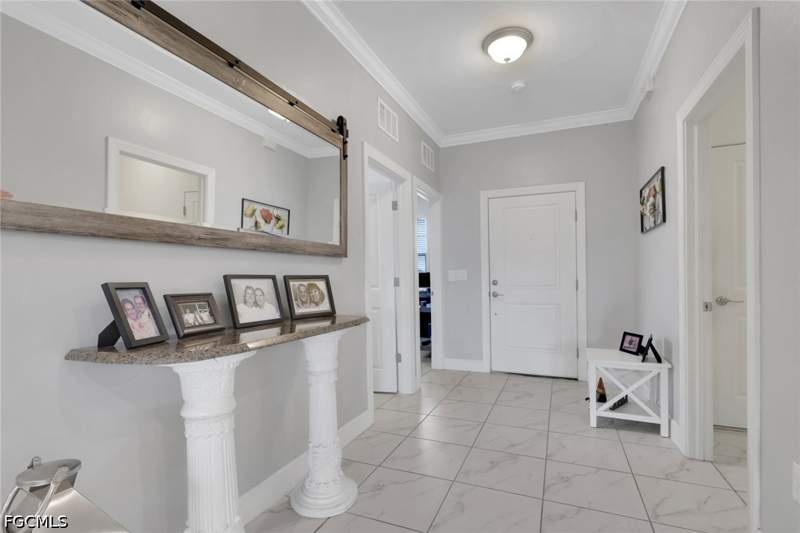 3 bedroom Attached at 1517 NE 8th Pl, Cape Coral, Cape Coral — photo 2