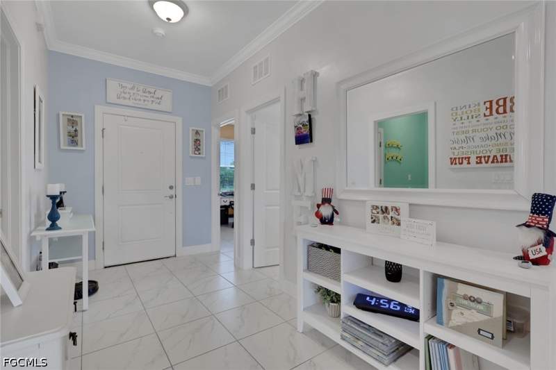 3 bedroom Attached at 1519 NE 8th Pl, Cape Coral, Cape Coral — photo 2