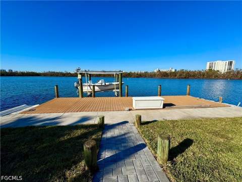 8065 Lagoon Rd, Fort Myers Beach FL - photo 11 of 43