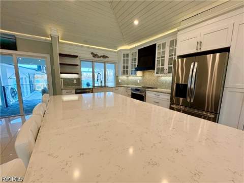 8065 Lagoon Rd, Fort Myers Beach FL - photo 18 of 43