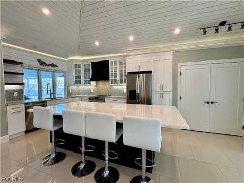 8065 Lagoon Rd, Fort Myers Beach FL - photo 21 of 43