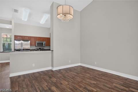 8521 Oakshade Cir 422, Fort Myers FL - photo 11 of 22