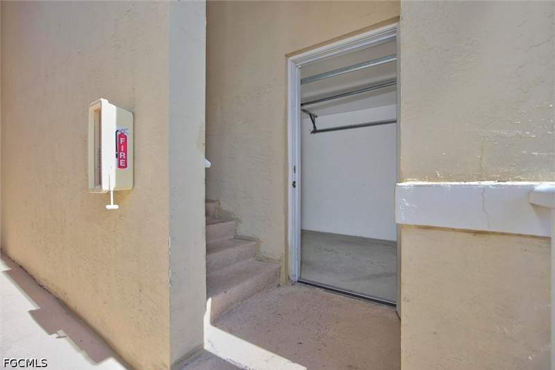 3 bedroom Condominium at 8521 Oakshade Cir 422, The Oaks At Whiskey Creek, Fort Myers — photo 5