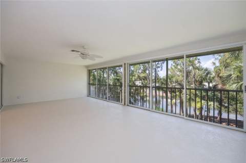 770 Waterford Dr 302, Naples FL - photo 12 of 50