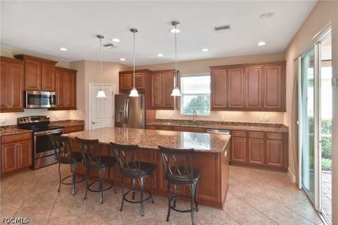 2669 Lambay Ct, Cape Coral FL - photo 13 of 50