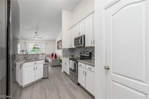 3524 SW 11th Ave, Cape Coral FL - photo 19 of 38