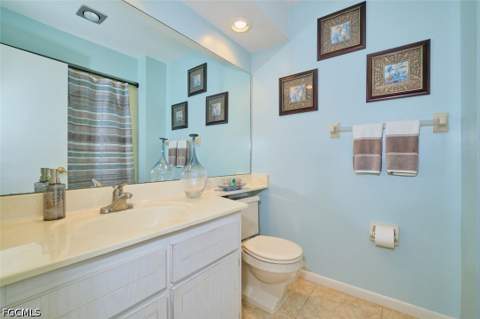 1905 SE 40th Ter 102, Cape Coral FL - photo 10 of 25