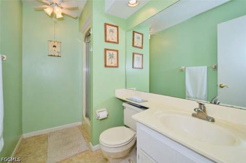 1905 SE 40th Ter 102, Cape Coral FL - photo 13 of 25