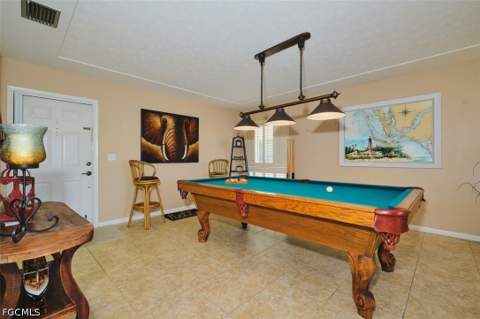 1905 SE 40th Ter 102, Cape Coral FL - photo 16 of 25