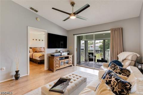 8160 Summerlin Village Cir 507, Fort Myers FL - photo 12 of 27