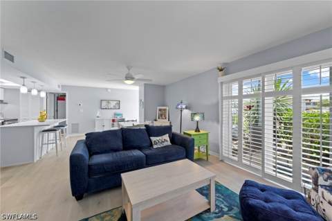 248 Palm Dr 3, Naples FL - photo 13 of 50