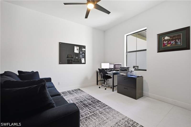4 bedroom SingleFamilyResidence at 829 16th Ave SW, Golden Gate Estates, Naples — photo 5