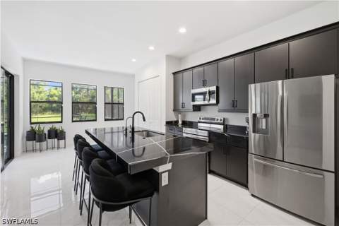 829 16th Ave SW, Naples FL - photo 9 of 36