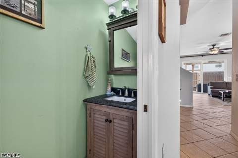 3009 Palmetto Oak Dr 103, Fort Myers FL - photo 20 of 40