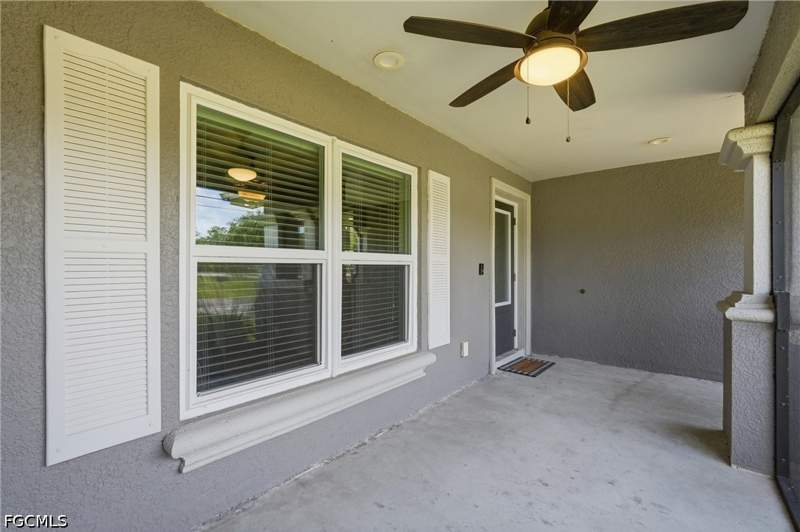 3 bedroom SingleFamilyResidence at 1927 NE 33rd St, Cape Coral, Cape Coral — photo 4