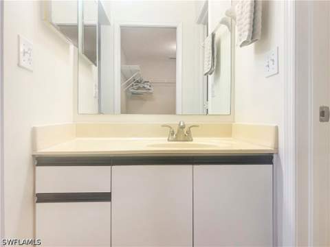 5936 Cranbrook Way B102, Naples FL - photo 19 of 50