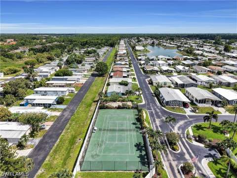 58 Oceans Blvd 58, Naples FL - photo 17 of 25