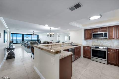 15031 Punta Rassa Rd 1105, Fort Myers FL - photo 12 of 39