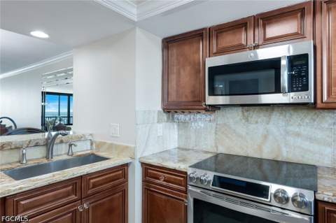 15031 Punta Rassa Rd 1105, Fort Myers FL - photo 14 of 39