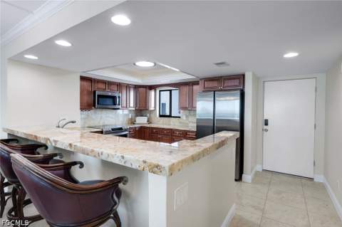 15031 Punta Rassa Rd 1105, Fort Myers FL - photo 15 of 39