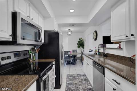 7578 Laurel Valley Rd, Fort Myers FL - photo 8 of 23