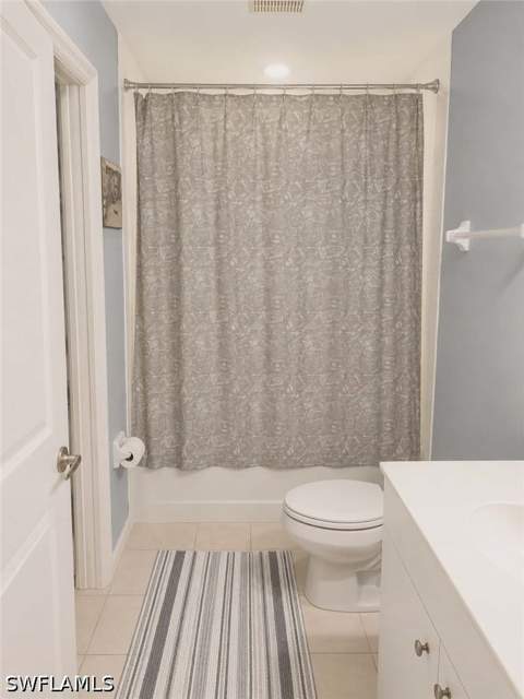 20068 Lake Vista Cir N 2C, Lehigh Acres FL - photo 10 of 12