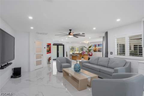 1026 S Town And River Dr, Fort Myers FL - photo 6 of 38