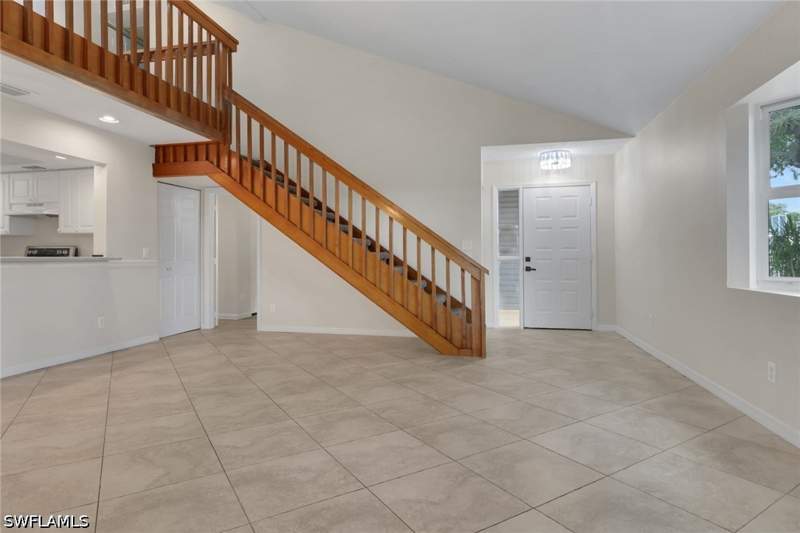 3 bedroom Attached at 3400 Timberwood Cir, Timberwood Of Naples, Naples — photo 3