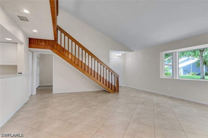 3 bedroom Attached at 3400 Timberwood Cir, Timberwood Of Naples, Naples — photo 4