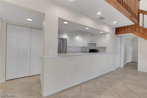 3400 Timberwood Cir, Naples FL - photo 9 of 40